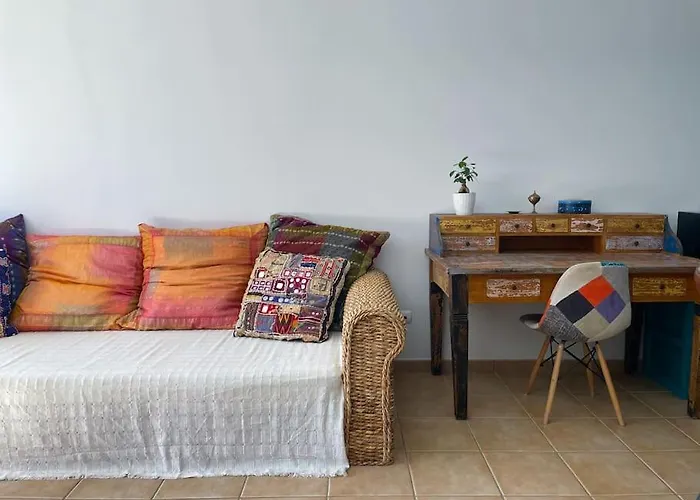 2-bedroom With Patio Next To Pool -