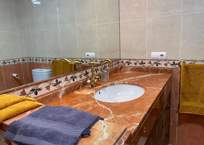 شقة 2-bedroom With Patio Next To Pool -