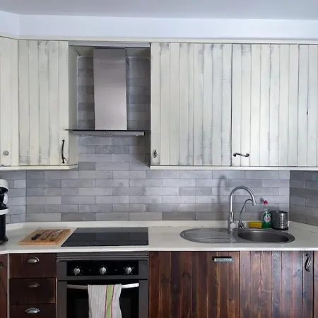 2-bedroom With Patio Next To Pool - Appartement *